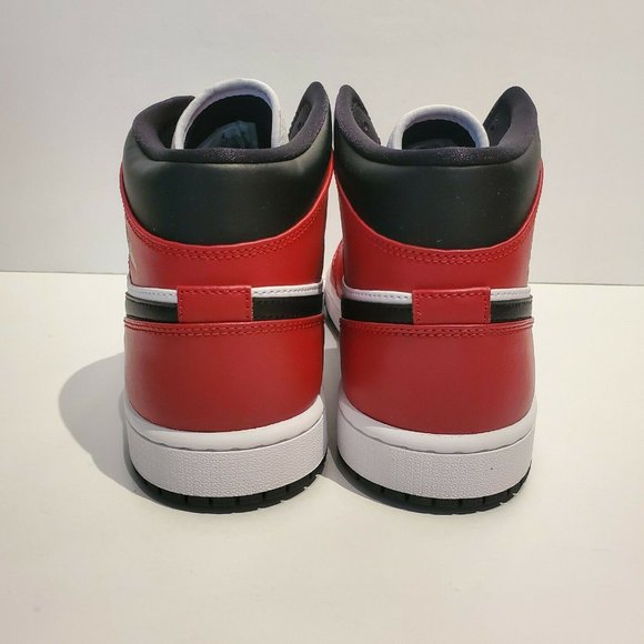 NEW Air Jordan 1 Mid Chicago Toe  554724-069 - Picture 4 of 6